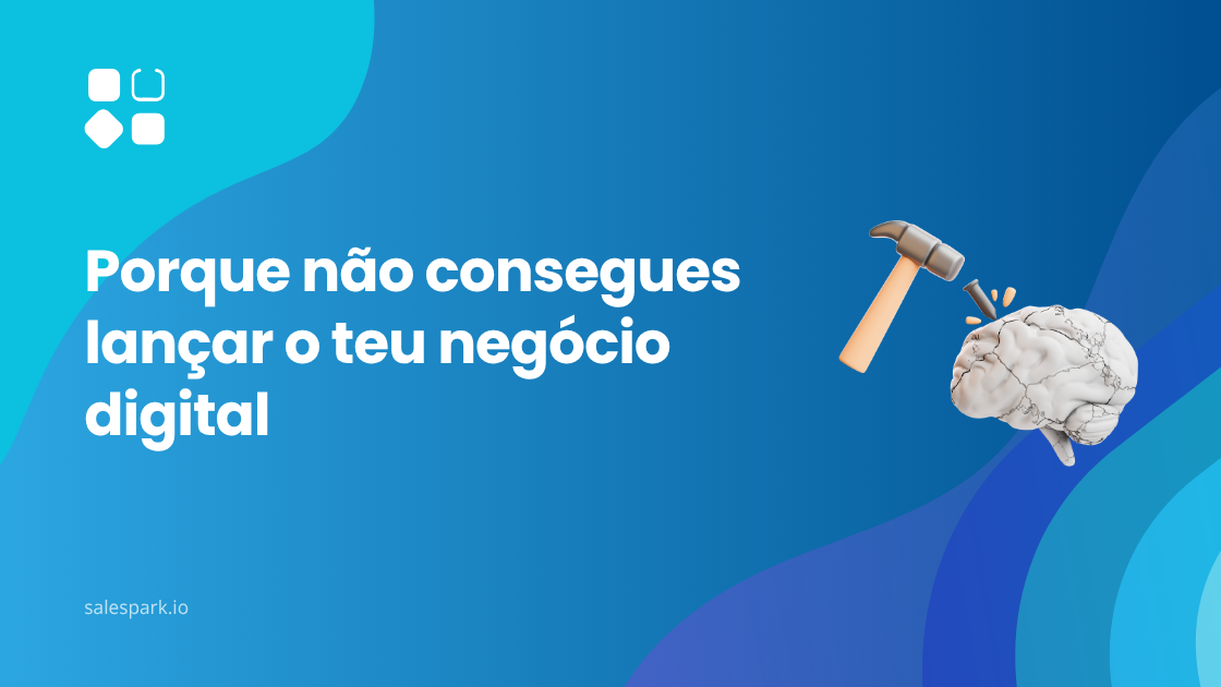 Pessoa parada em frente ao computador com bloco de notas e plano por começar, representando o ciclo de bloqueio no negócio digital